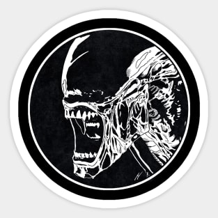 XENOMORPH - Alien (Circle Black and White) Sticker